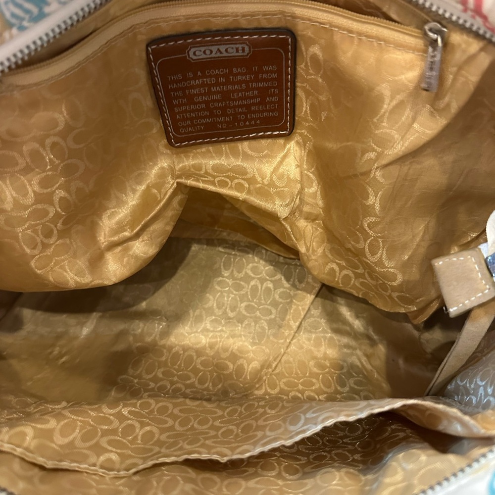 Coach Hampton 2006 Patchwork Canvas Tote in Multicolor with Tan Straps Vintage - Picture 4 of 15